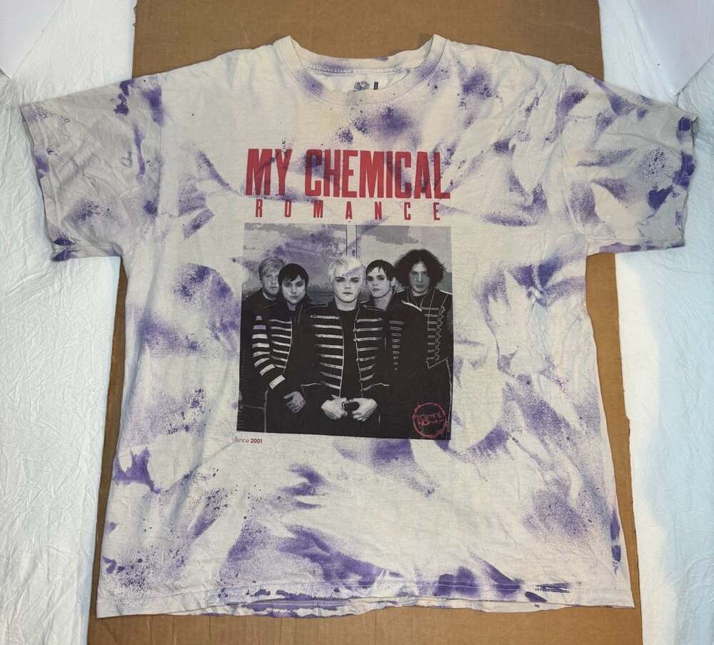 Fruit of the Loom My Chemical Romance Size L Tie Dye T-Shirt